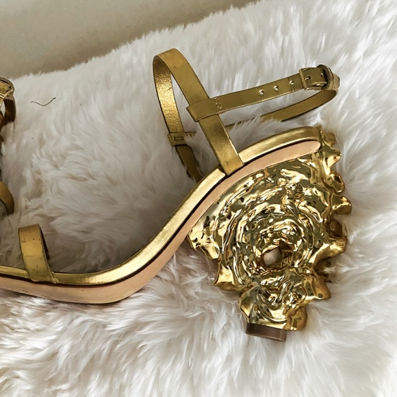 🌺 RARE TORY BURCH GOLD SANDALS 🌺 - Picture 4 of 16